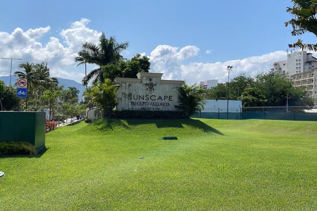 Beachfront View Condo Beside La Isla Mall Puerto Vallarta Extérieur photo