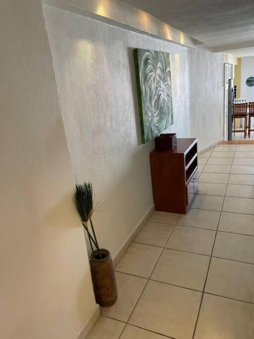 Beachfront View Condo Beside La Isla Mall Puerto Vallarta Extérieur photo