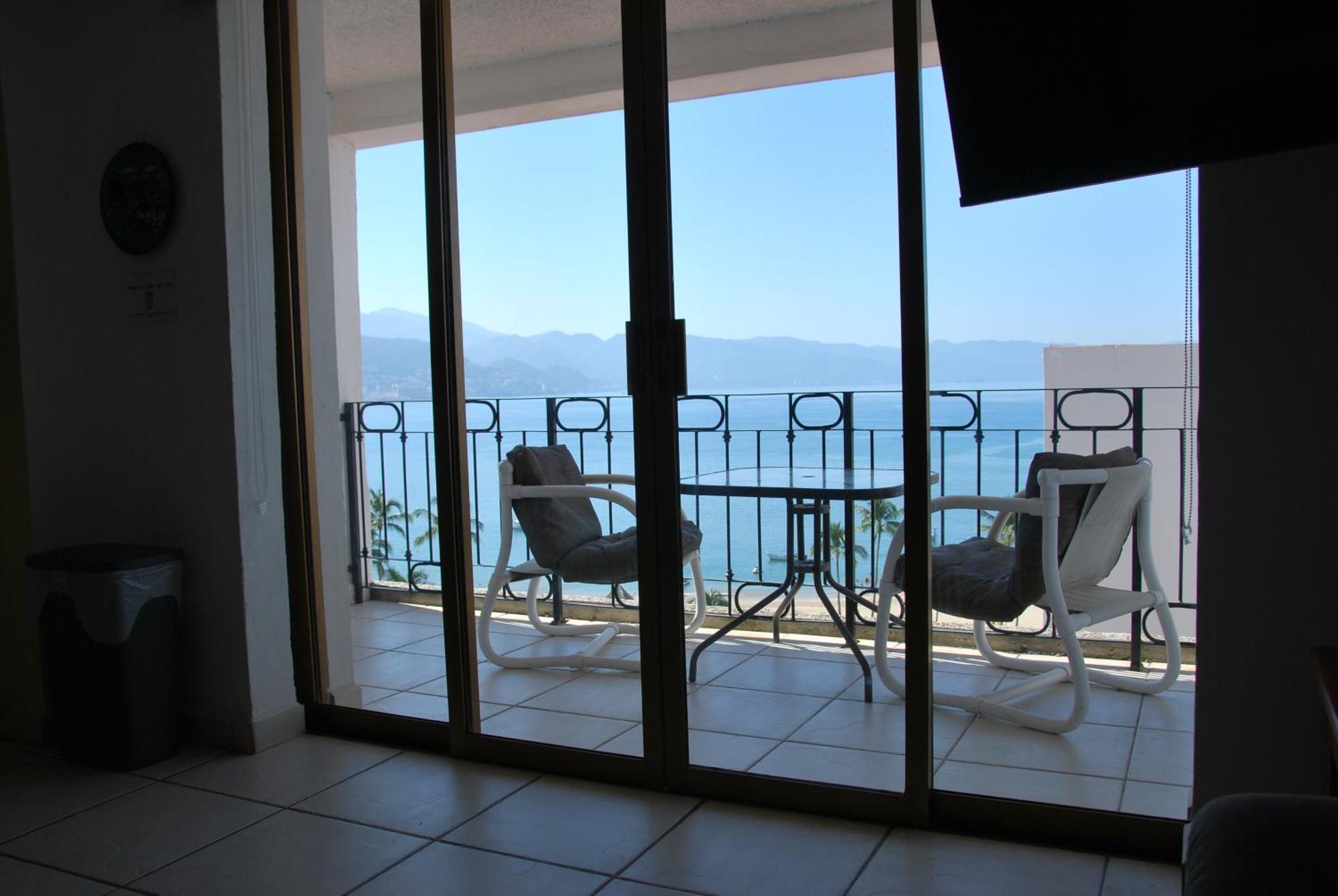 Beachfront View Condo Beside La Isla Mall Puerto Vallarta Extérieur photo